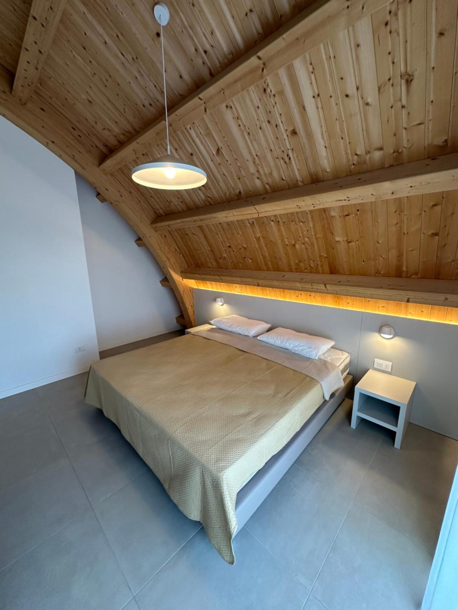 Woody Green Penthouse Sea View - Agenzia Cocal Каорле Екстериор снимка
